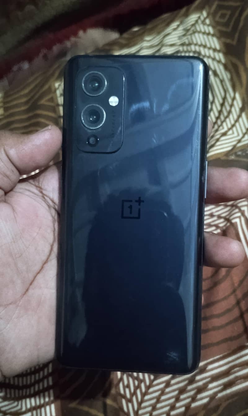 One Plus 9 5G 0
