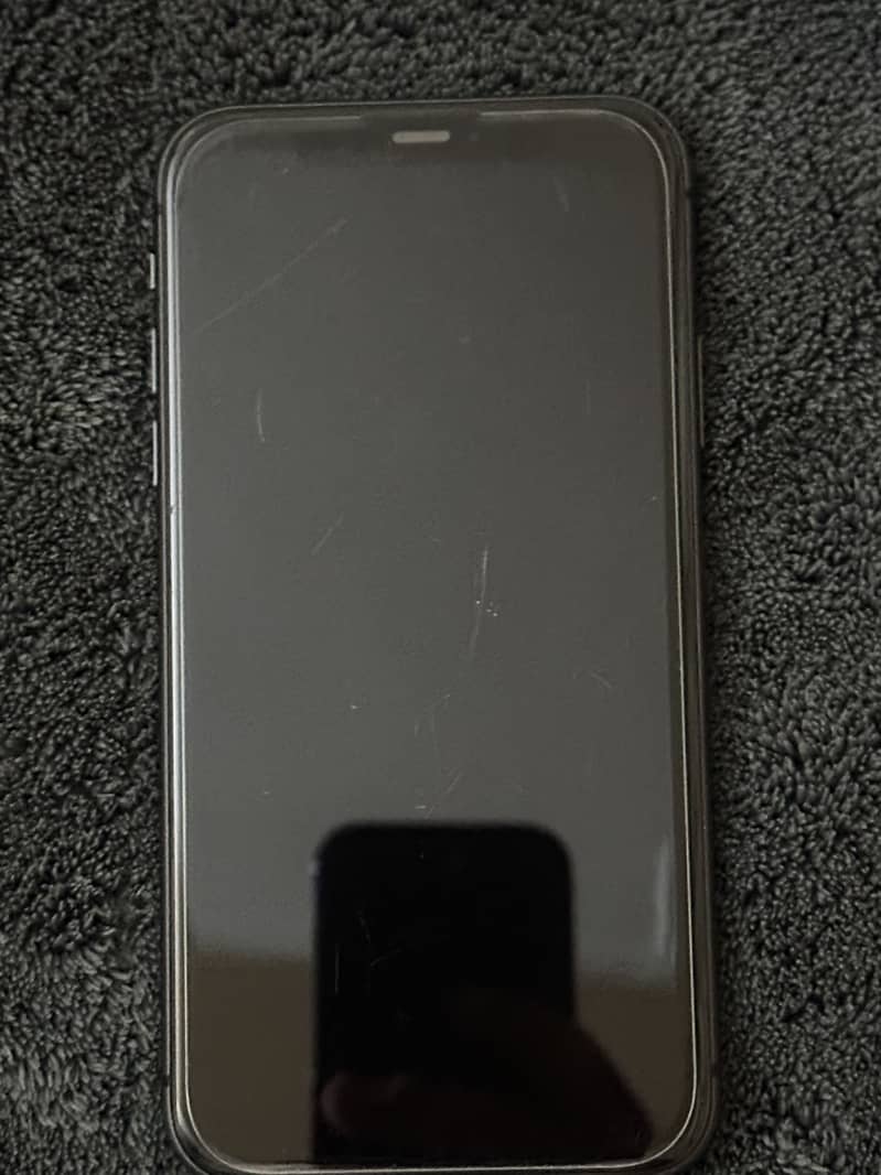 Apple iPhone 11 0
