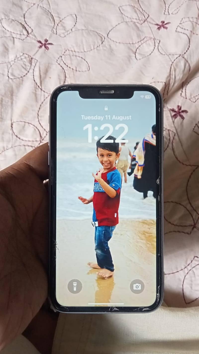 Apple iPhone 11 5