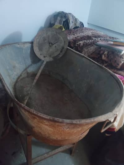 Halwai ka saamaan