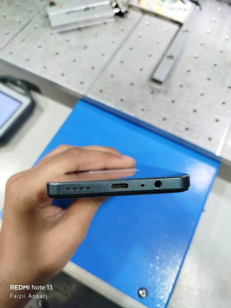Realme C71 1