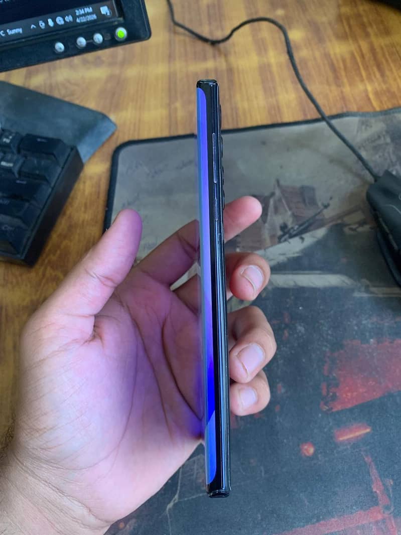 Moto edge 1