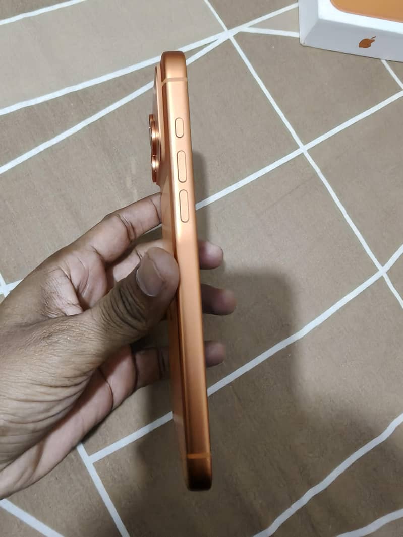Apple iPhone 17 Pro Max 3