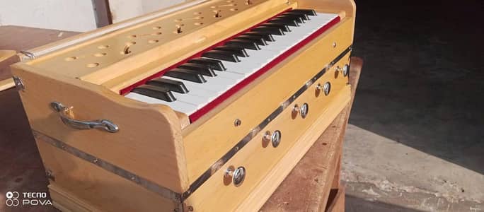 Professional Harmonium for Sale – Rich & Powerful Sound