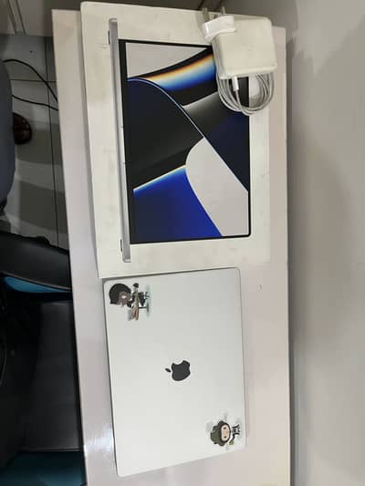 MacBook Pro 16” inches | M1 Pro 2021 | 16GB RAM | 1TB SSD | 10/10