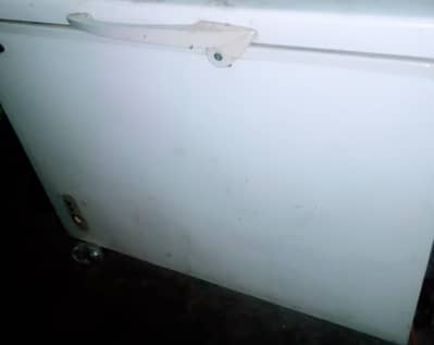 Salaam Freezer 10/8 condition used for OK