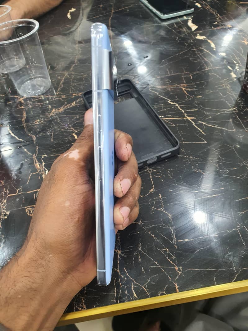 Google Pixel 8 Pro 3