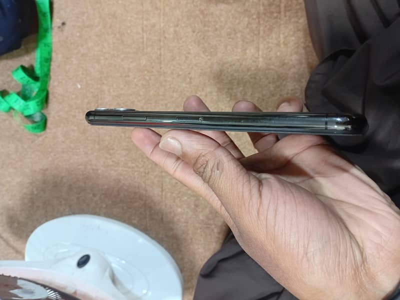 iphone 11pro max 2