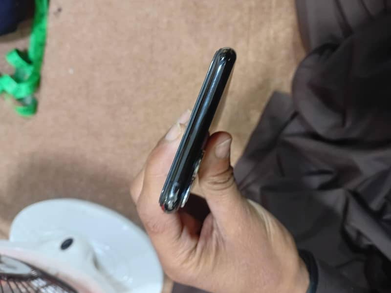 iphone 11pro max 5