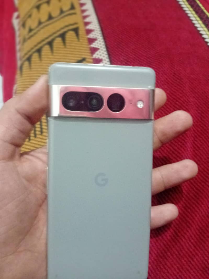 Google Pixel 7 Pro 0