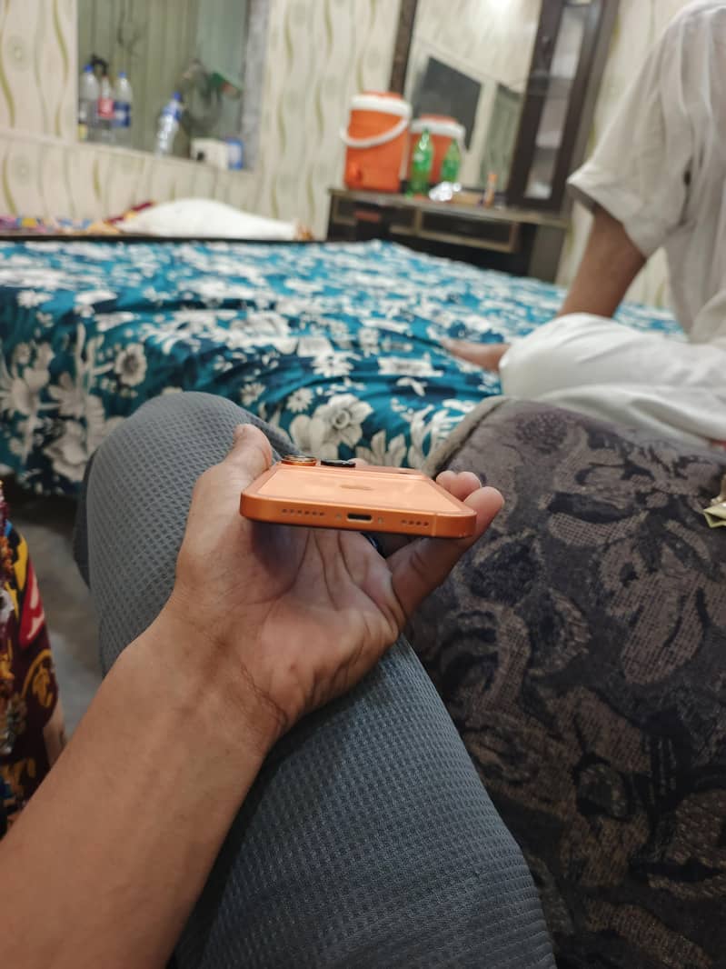 Apple iPhone 11 2