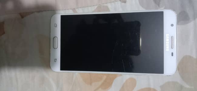 Samsung Mobile J7 Prime golden u. a. e imported edition.