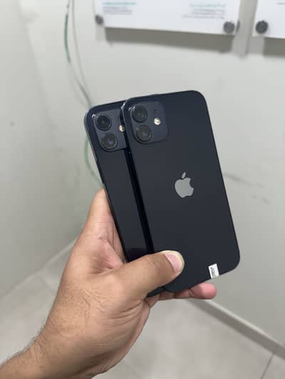 Apple iPhone 12