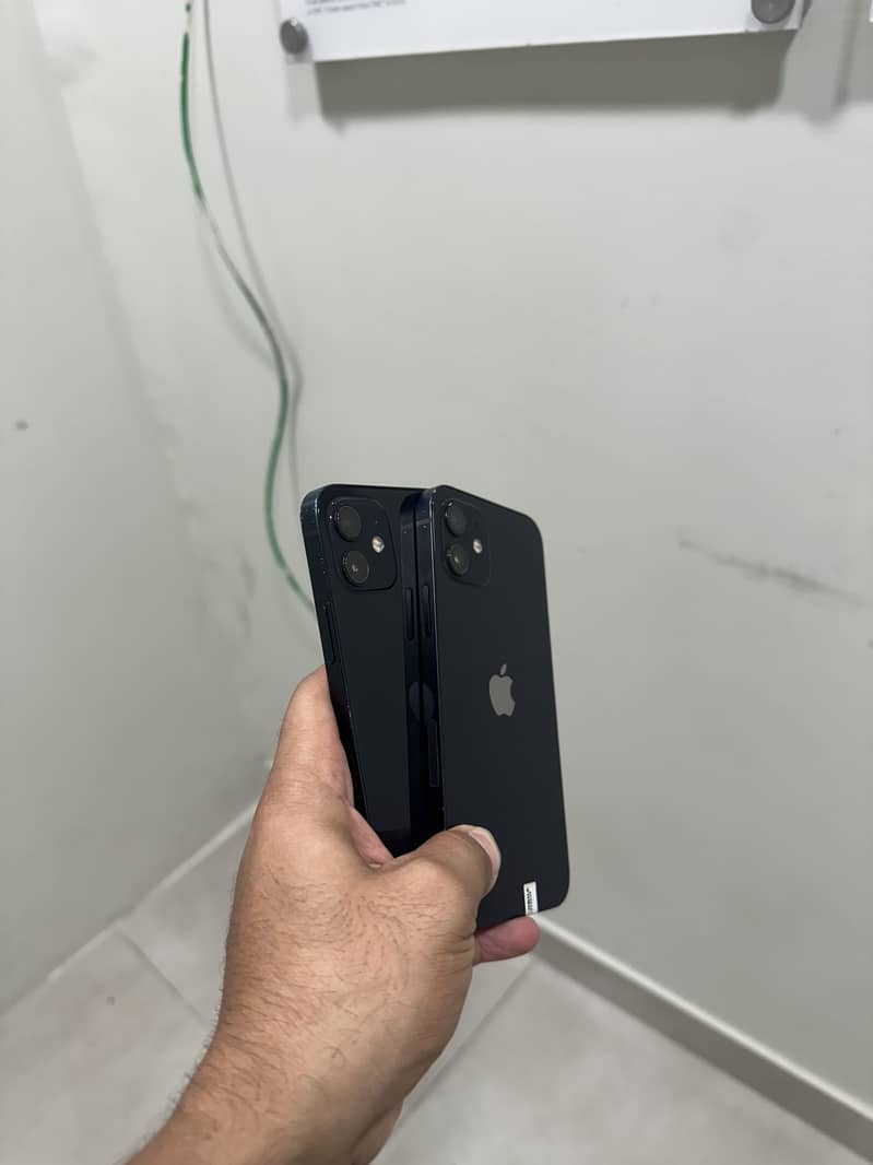 Apple iPhone 12 1