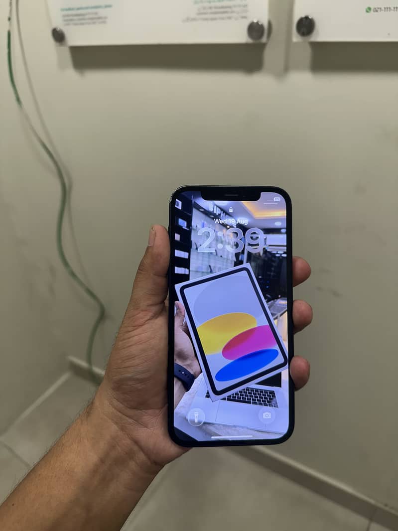 Apple iPhone 12 9