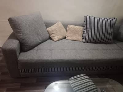 l shaped sofas with table and 4 stoul