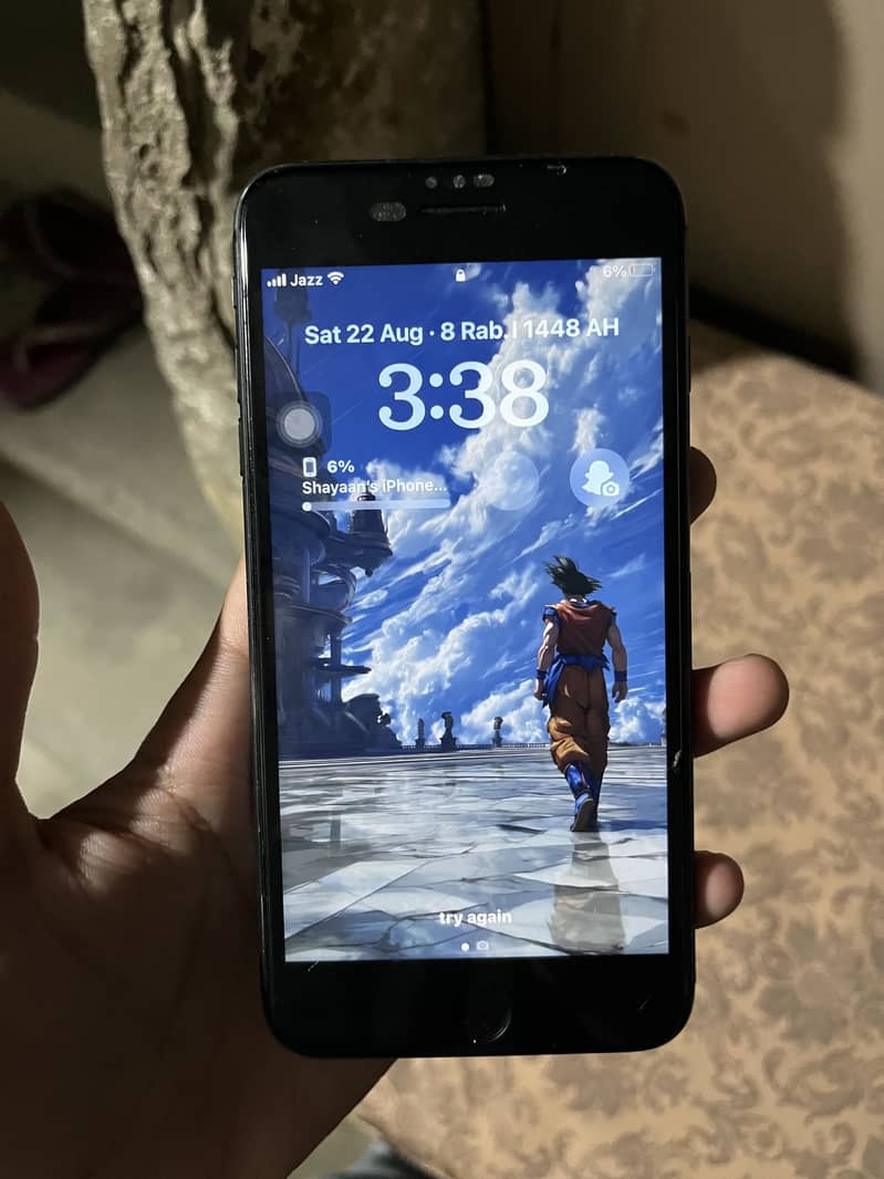 Apple iPhone 8 Plus 6