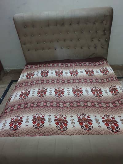 king bed