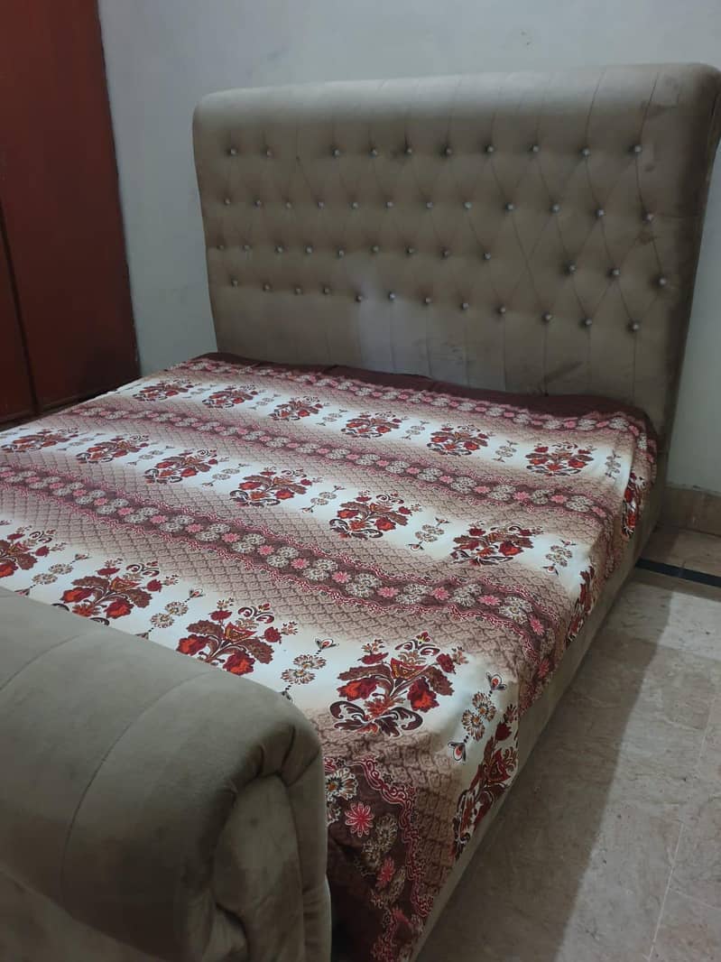 king bed 3