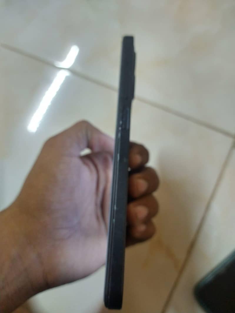 Realme C53 2