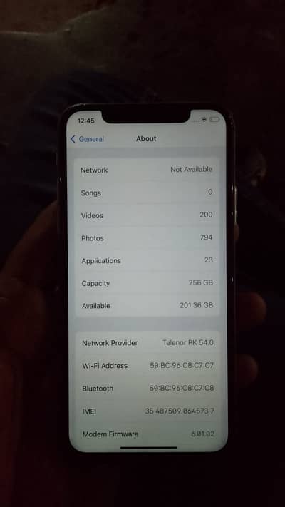 Iphone x256 gb box wala h pta apved