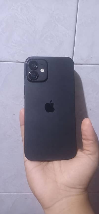 iPhone 12 factory unlocked