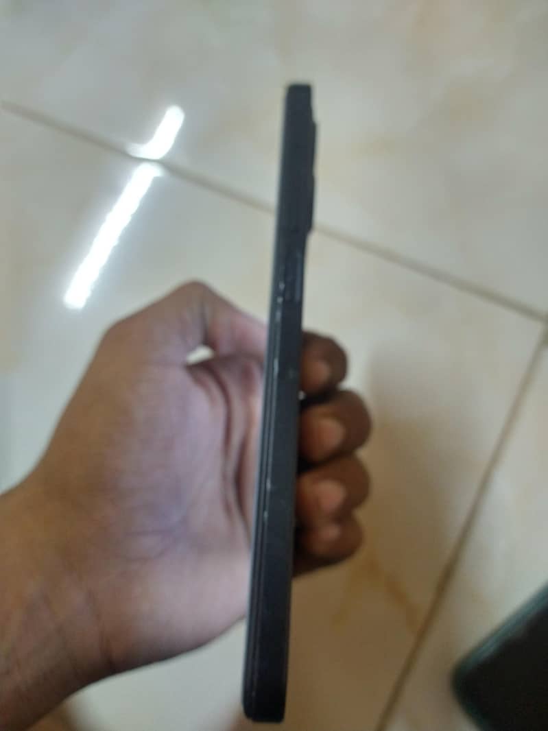 Realme C53 2
