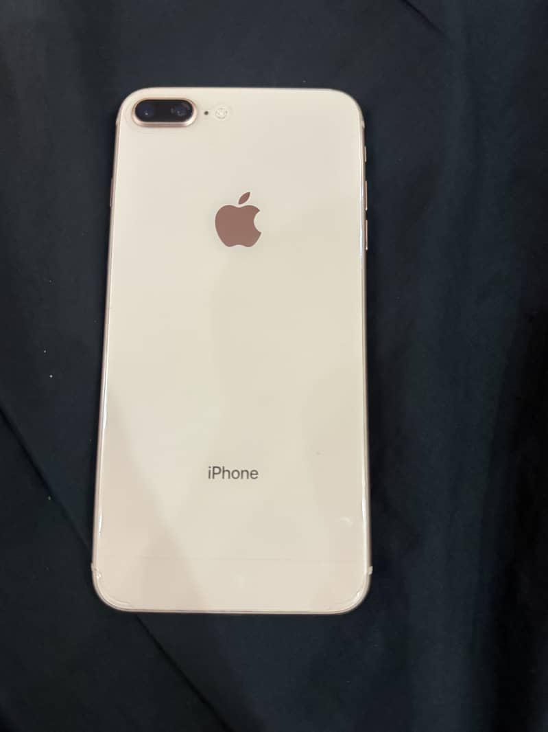 Apple iPhone 8 Plus 0