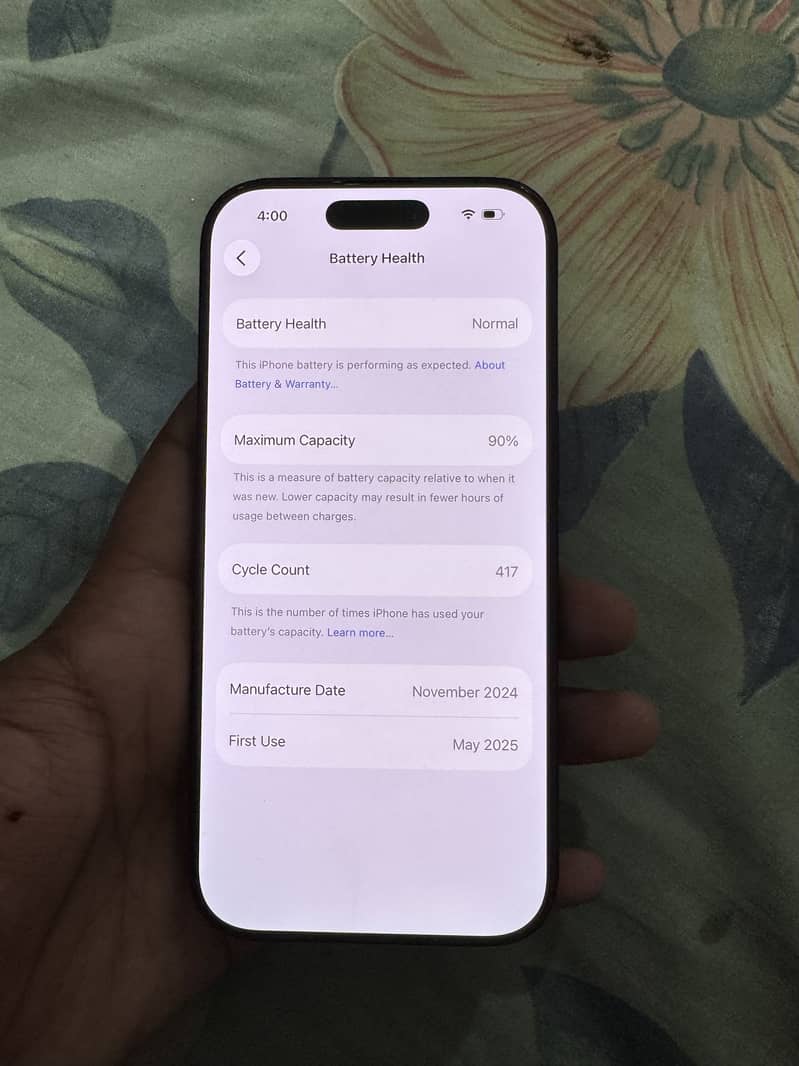 Apple iPhone 16 Pro 3