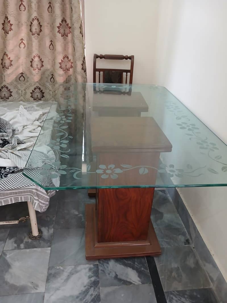 Dining Table and chairs 2