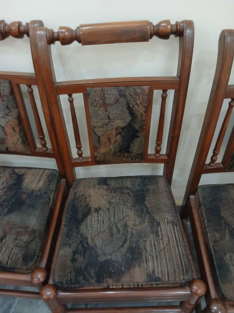 Dining Table and chairs 3