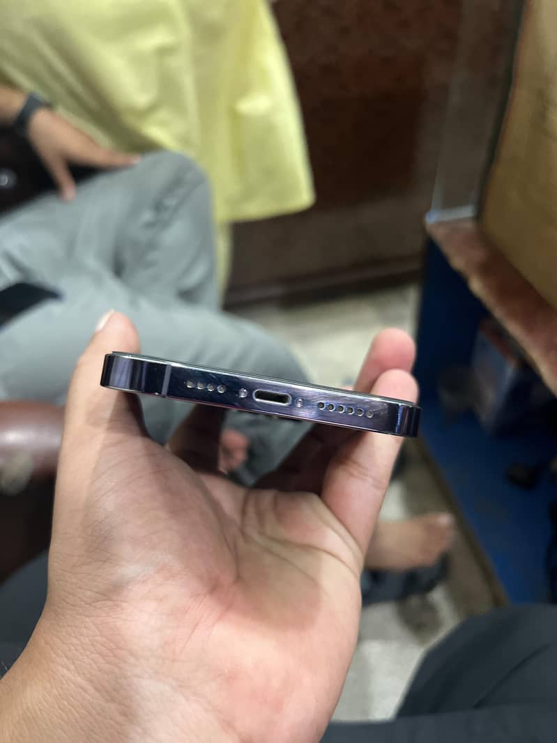 Apple iPhone 14 Pro Max 7
