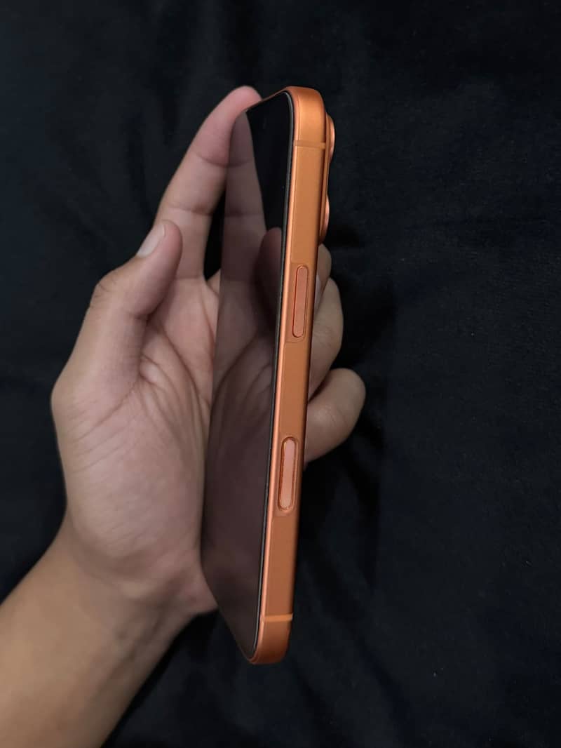 Iphone 17 pro JV | scratchless condition 4