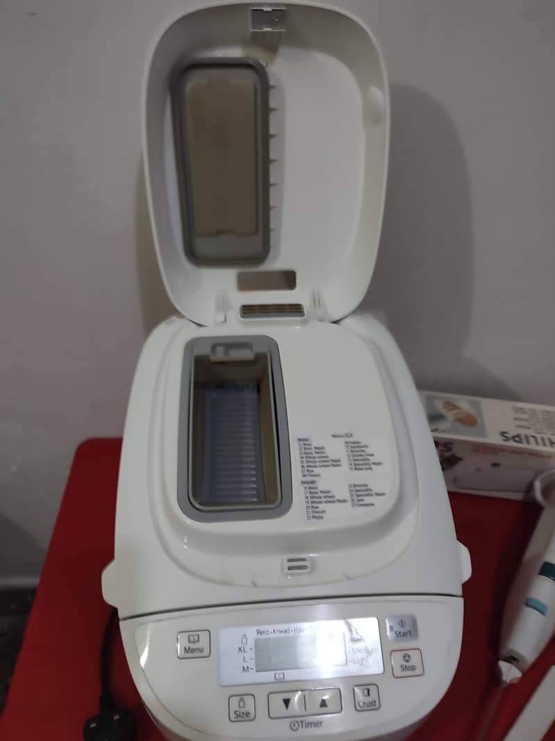 Panasonic  Bread Maker/Dough Maker with Accessories 13