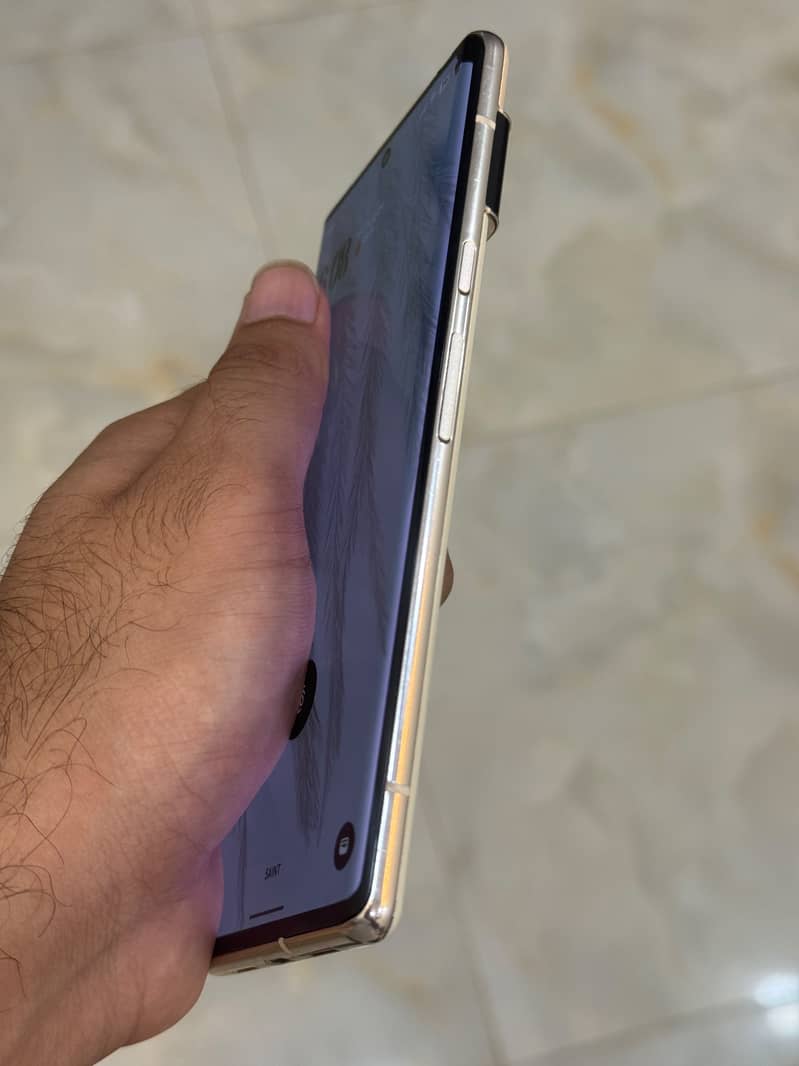 Google pixel 6 pro 2