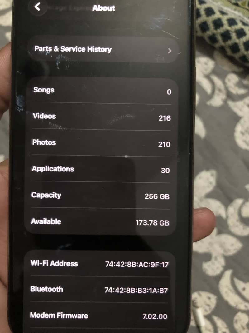 Apple iPhone 11 3