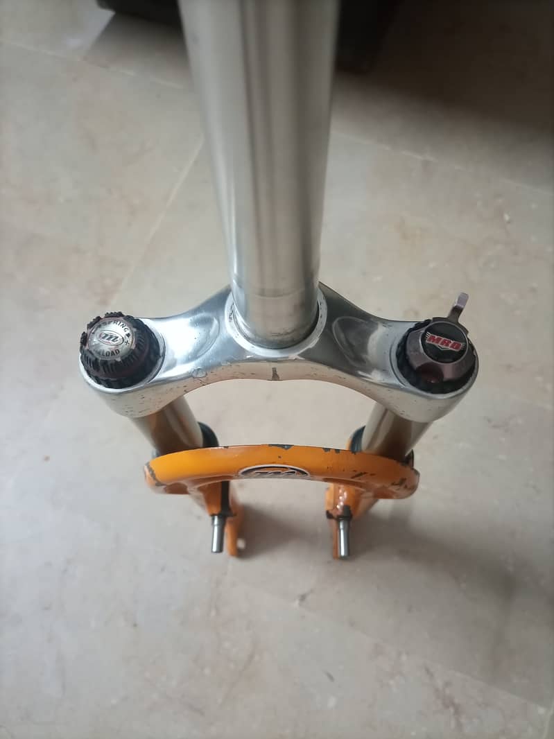 Hydraulic fork 2