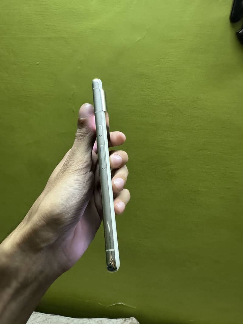 Google Pixel 8 Pro 3