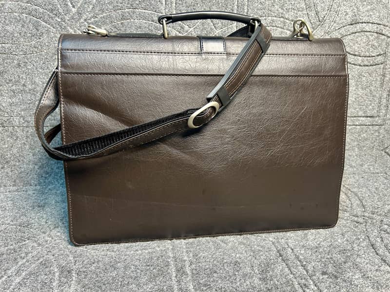 laprop leather bag 2