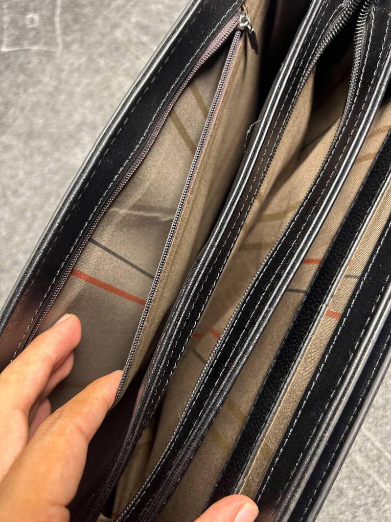 laprop leather bag 8