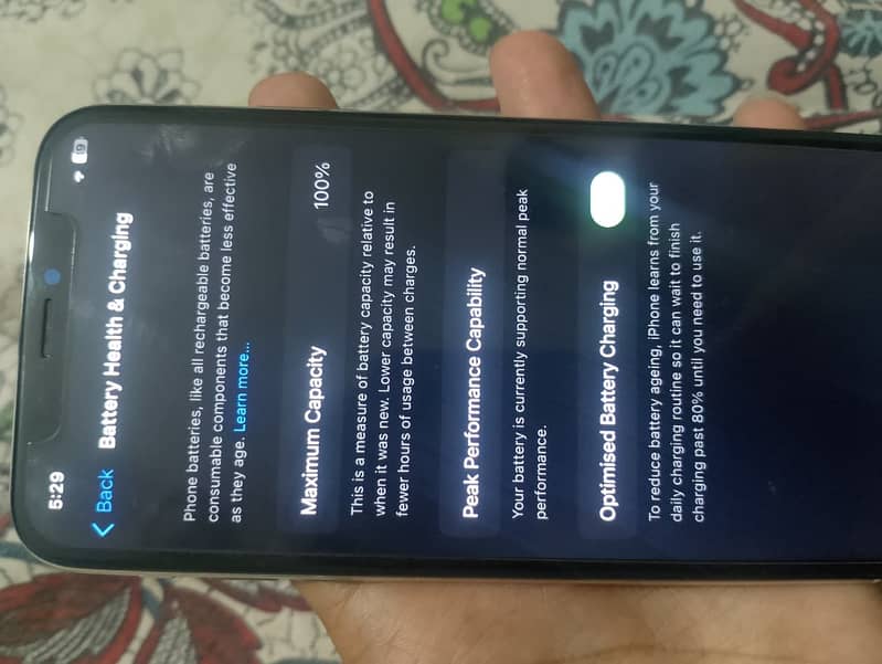 Apple iPhone X 4