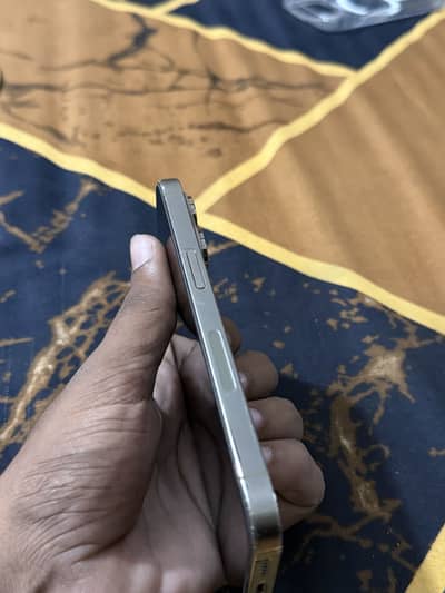 Apple iPhone 14 Pro