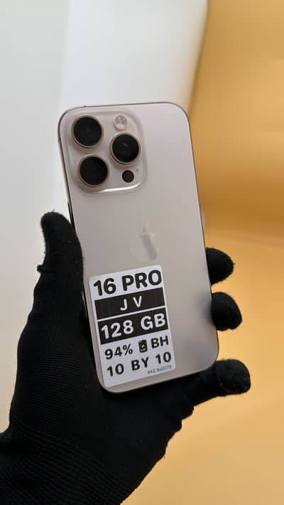Apple iPhone 16 Pro Jv 128 GB 94% Battery Health 10 by 10