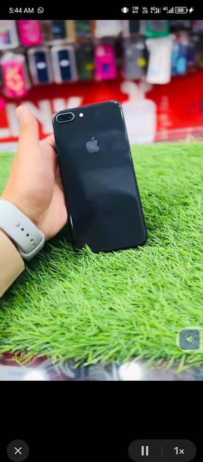 Apple iPhone 8 Plus
