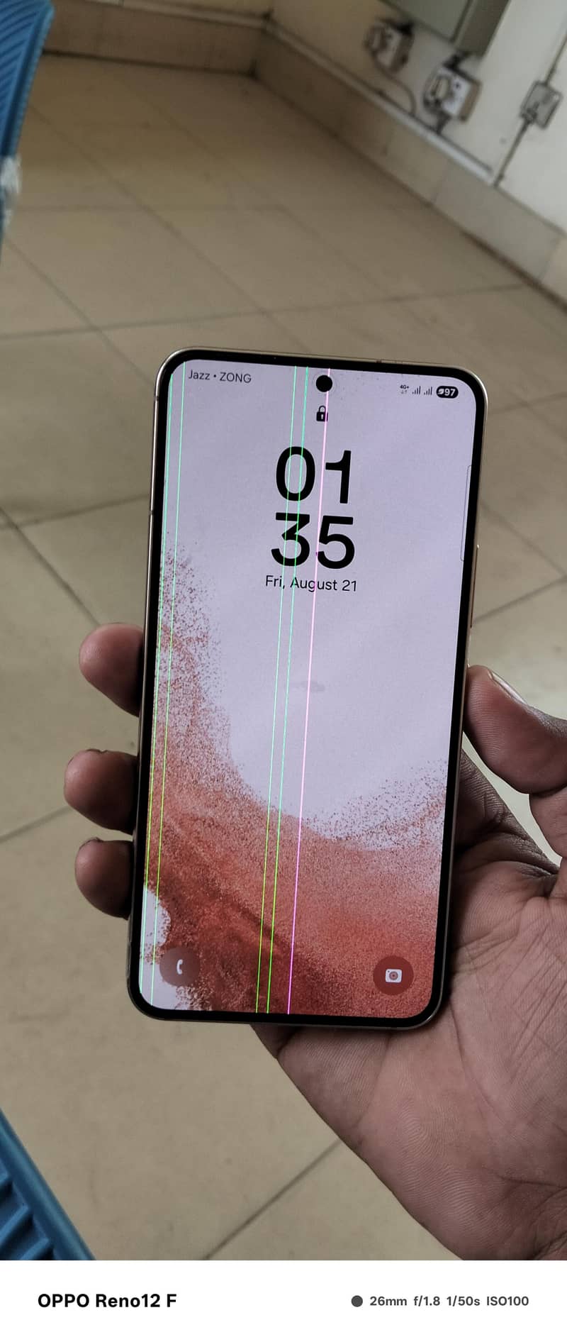 Samsung Mobile S22 1