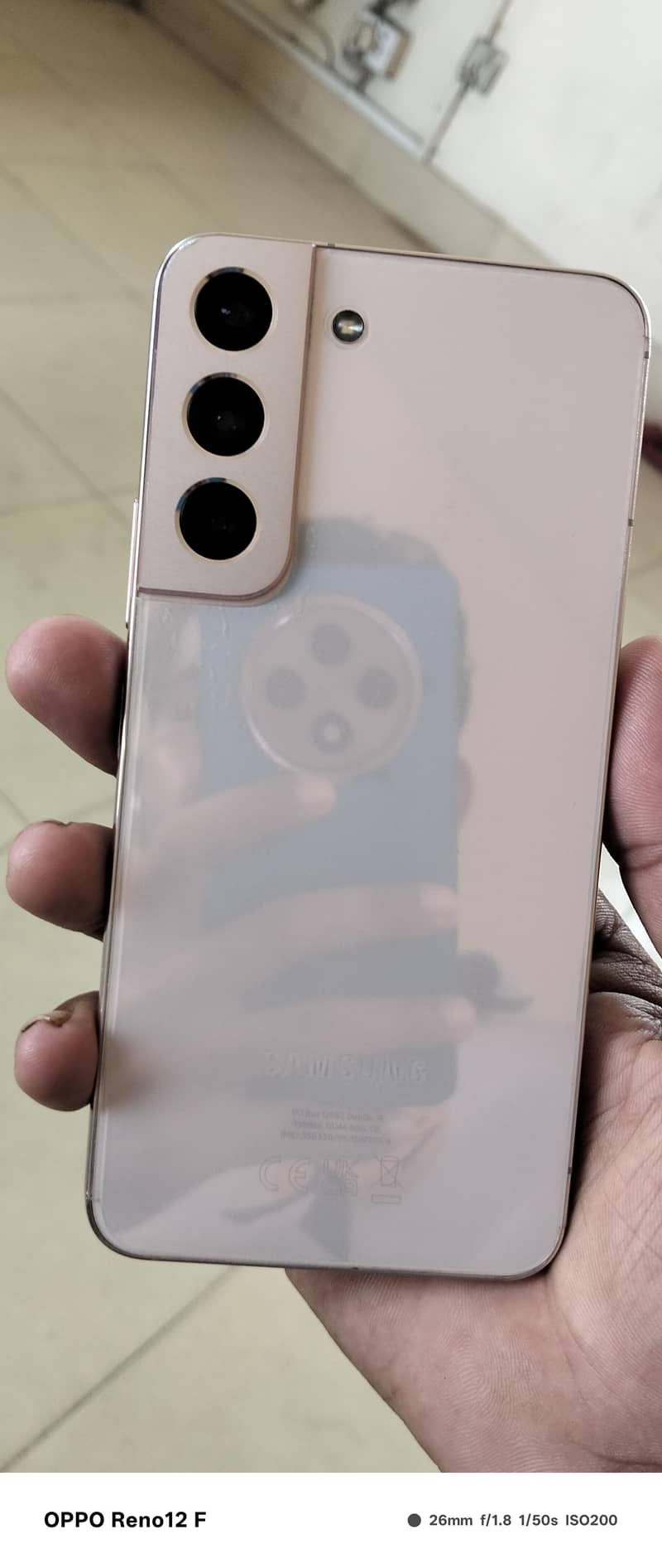 Samsung Mobile S22 5