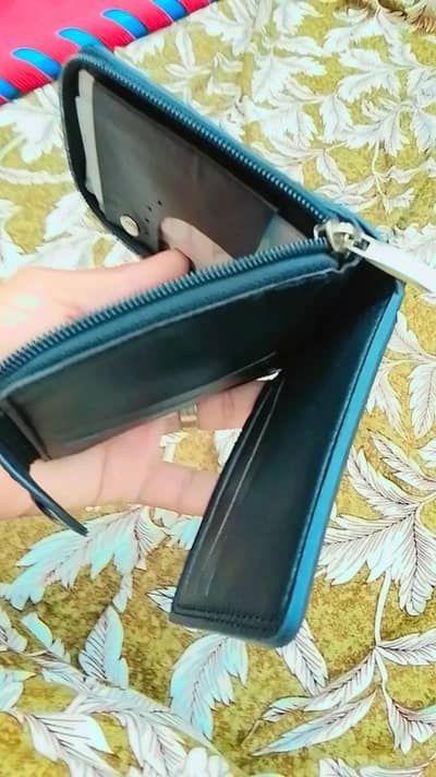 stilyash gens wallet New Condition ,(price 600)