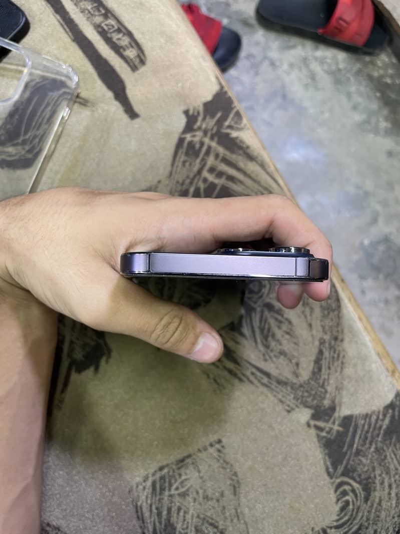 Apple iPhone 14 Pro Max 3