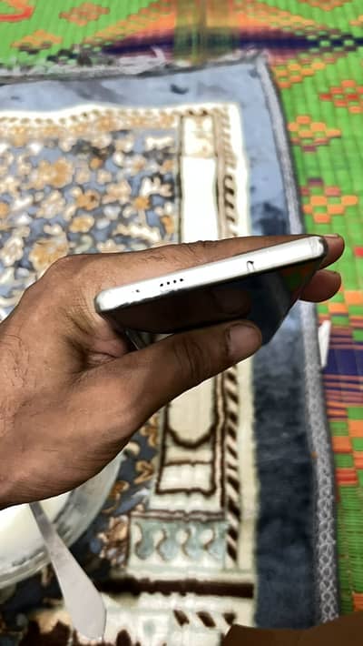 Tecno CAMON 40 Pro