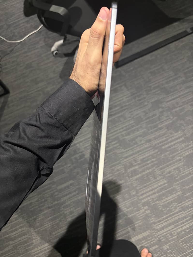IPAD pro M4 13 inch 5